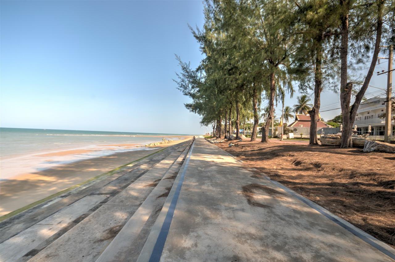 Palm Beach Resort Pran Buri Εξωτερικό φωτογραφία