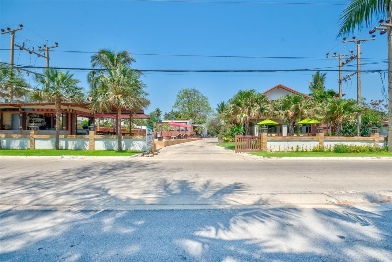 Palm Beach Resort Pran Buri Εξωτερικό φωτογραφία